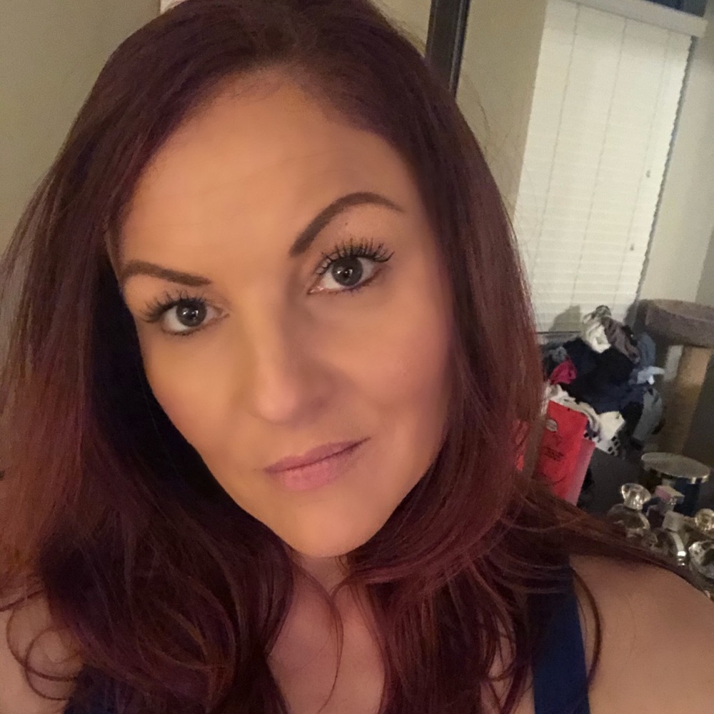 Meet your Posher, Courtney